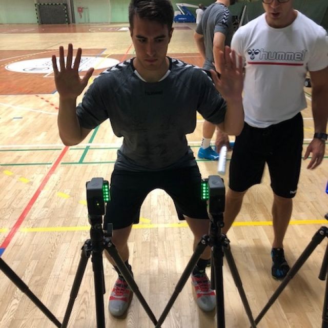 Pod vodstvom kondicijskog trenera Igora Blažinčića odrađen prvi trening na Rogli